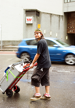 キャストメイン