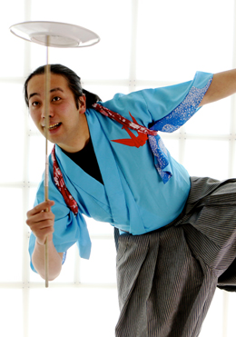 �L���X�g���C��